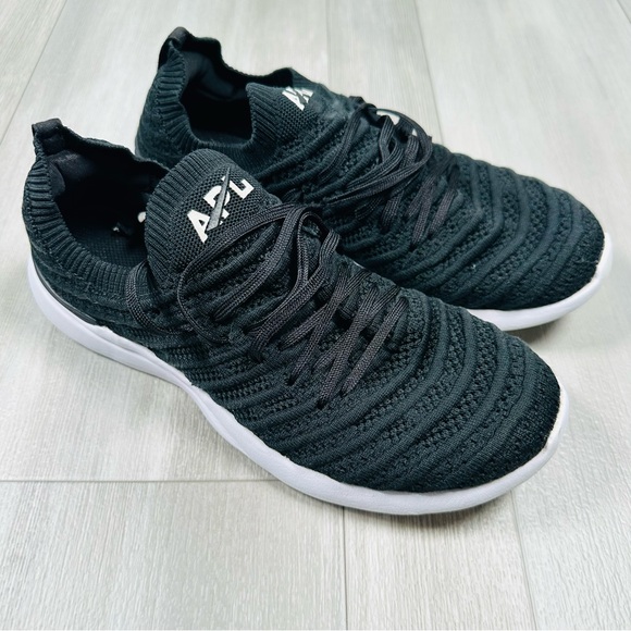 APL Women's Black Techloom Wave Sneakers Size 9.5 - Picture 3 of 10